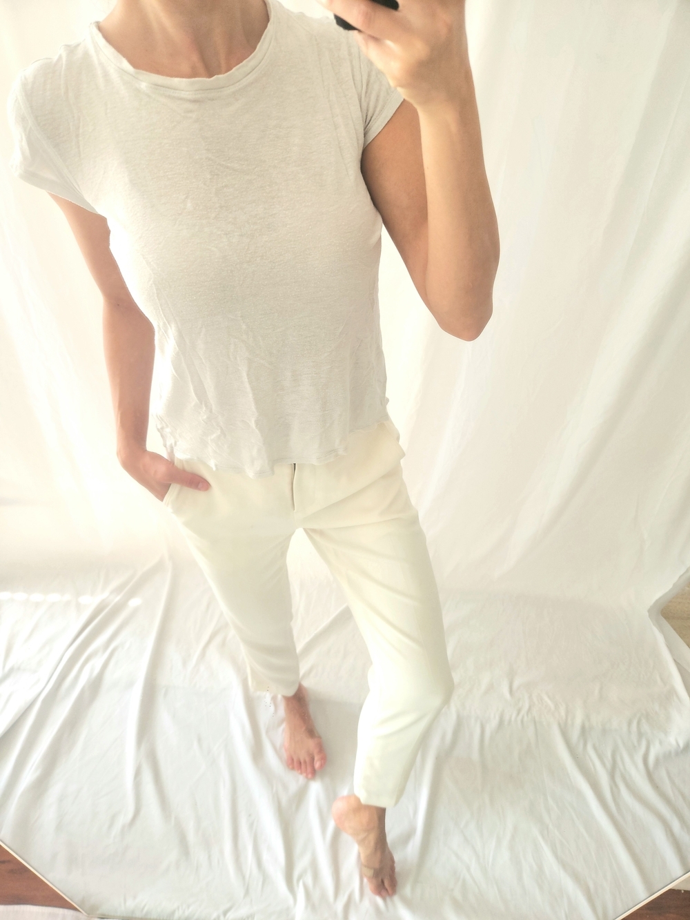 Aritzia Short Sleeve Tee in White/Cream
